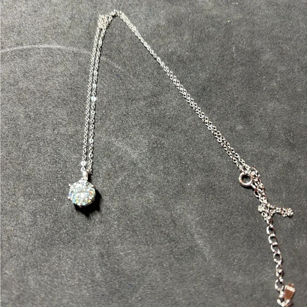 Gorgeous 2CT Moissanite Pendant Necklace 925 SS GRA certified - Picture 7 of 14